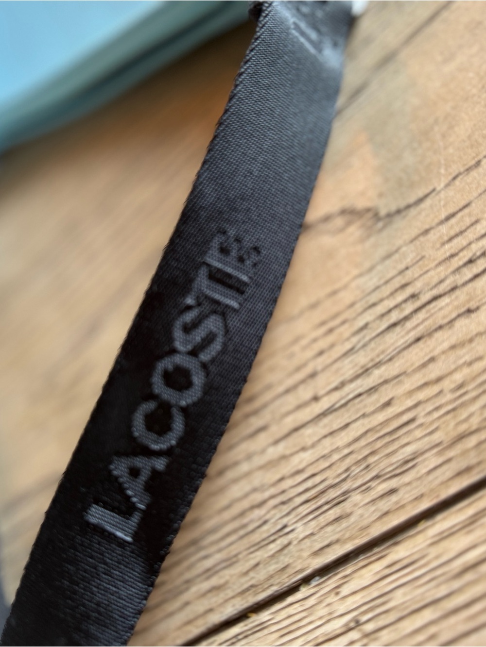 Early 2000s Lacoste Vintage “Baguette” Baby Blue Shoulder Bag with Black Strap - Picture 9 of 9